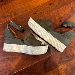 Steve Madden wedge sandals in olive suede